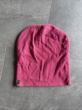 Beau Hudson Berry Knit Beanie Hat